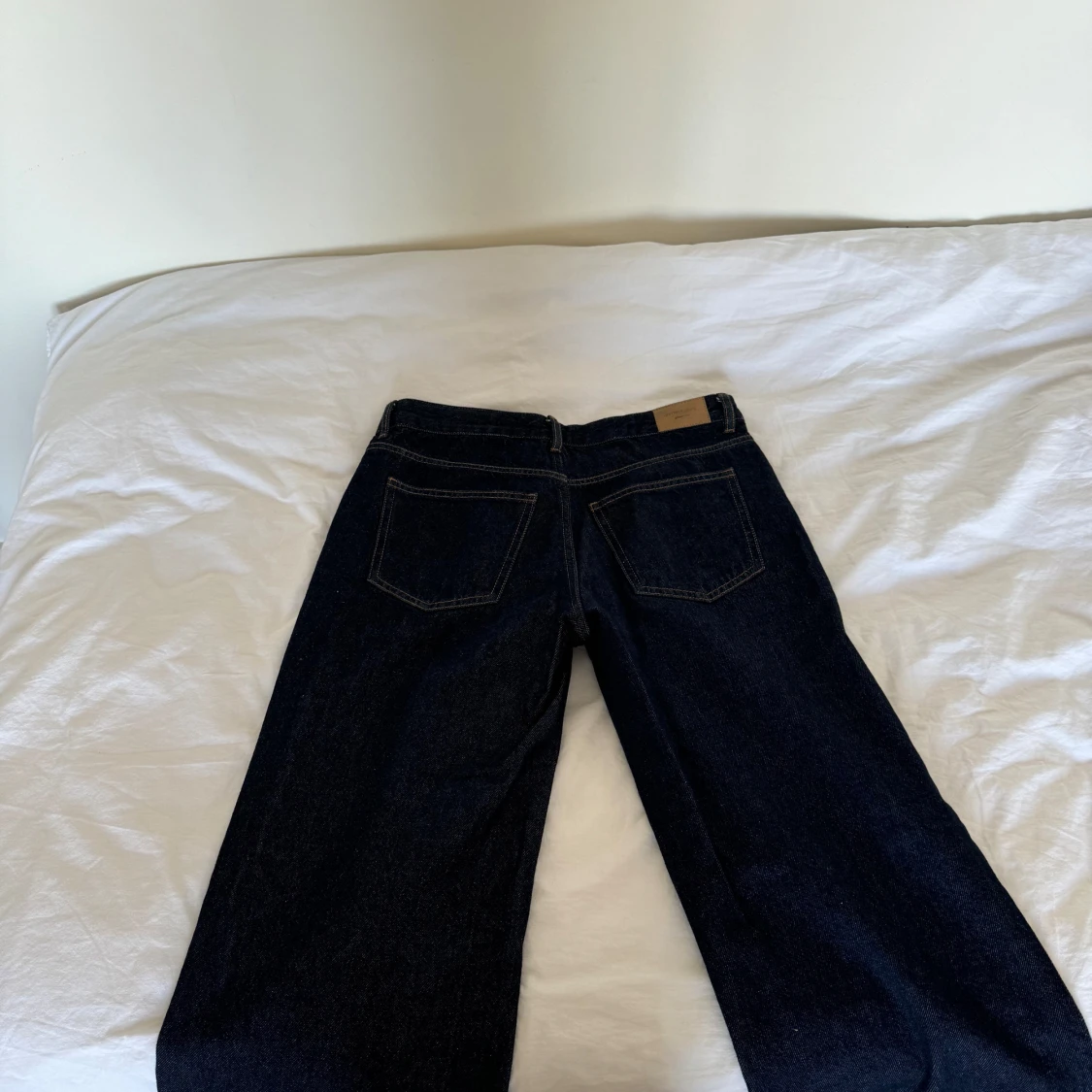 Mörkblåa jeans  - 90