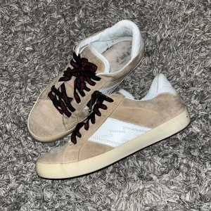 Zadig Skor - Sneakers från Zadig & Voltaire. Storlek 41. Använt skick.