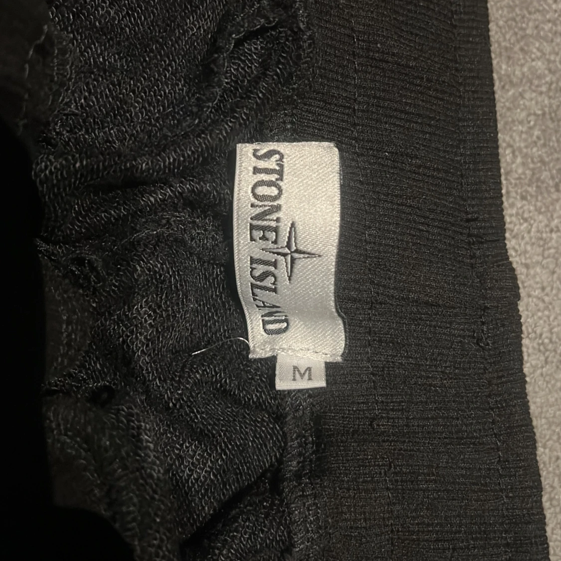 Svarta byxor från Stone Island - 90