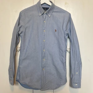 Skjorta - Skjorta från Ralph Lauren, slimfit. I mycket gott skick. 