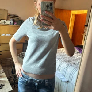 Tre kvarts top - Säljer då inte min smak