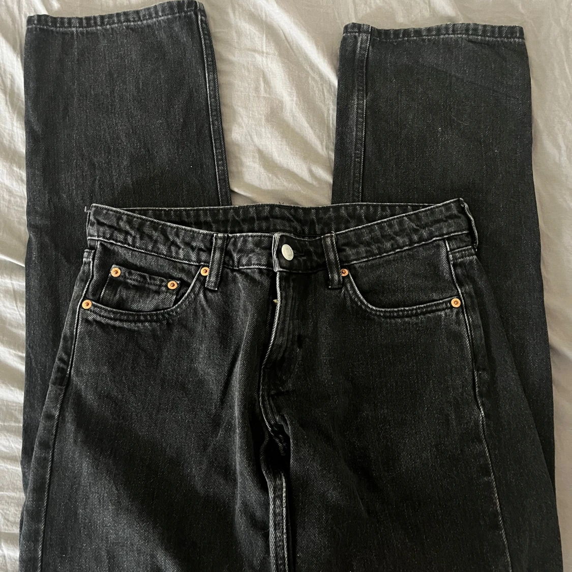 Weekday lågmidjade jeans