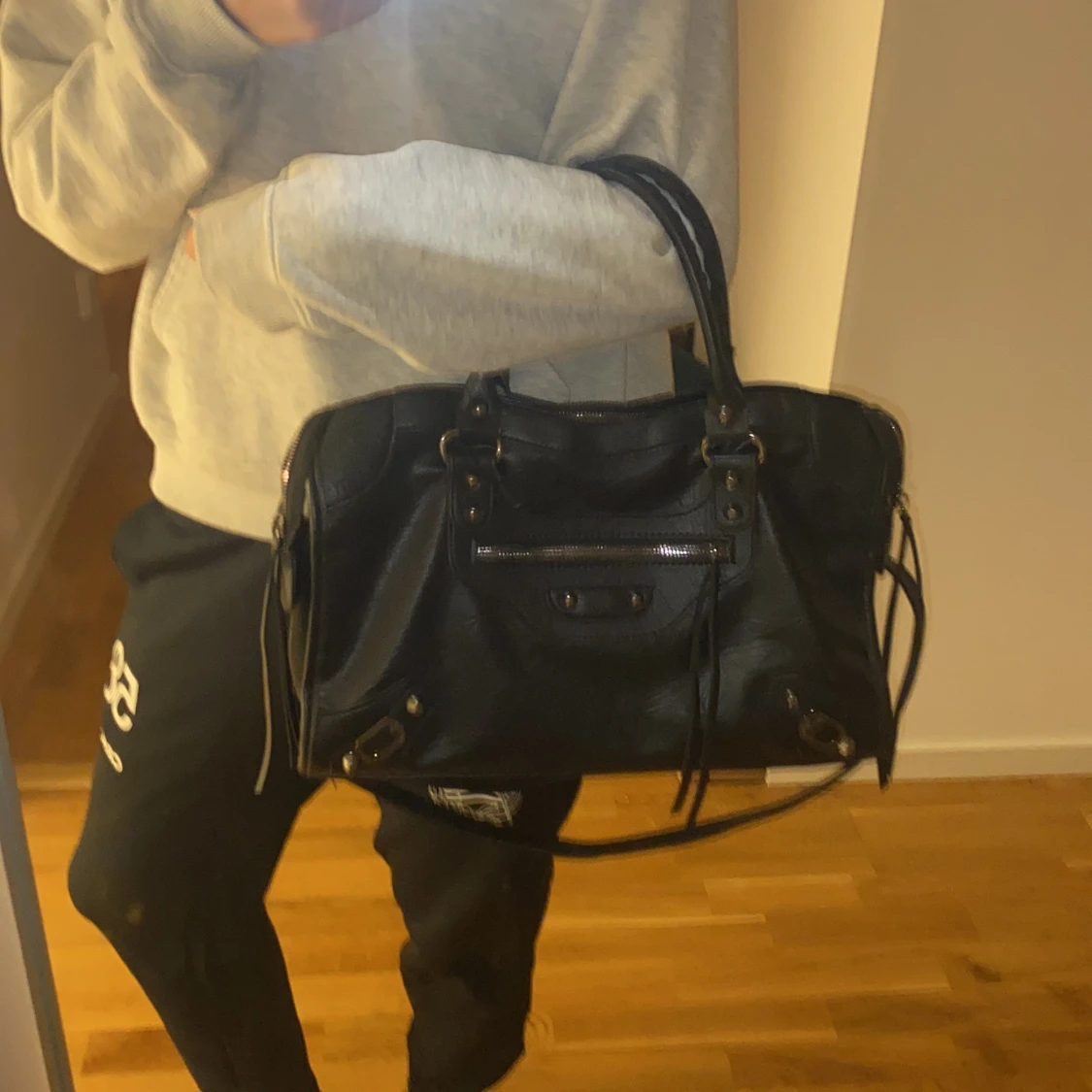 Svart handväska/axelväska i skinn - 3