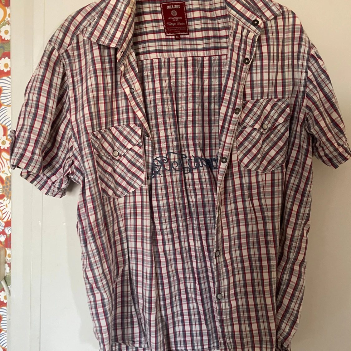 Rutig kortärmad skjorta från humana 