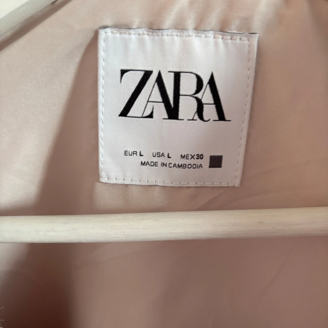 Beige teddyjacka från Zara - 4