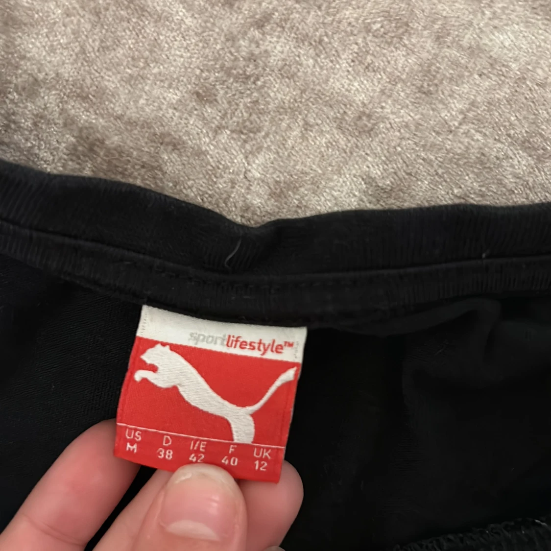 Svart t-shirt från Puma - 90