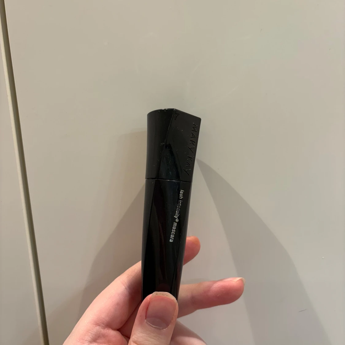 Svart mascara från Mary kay 