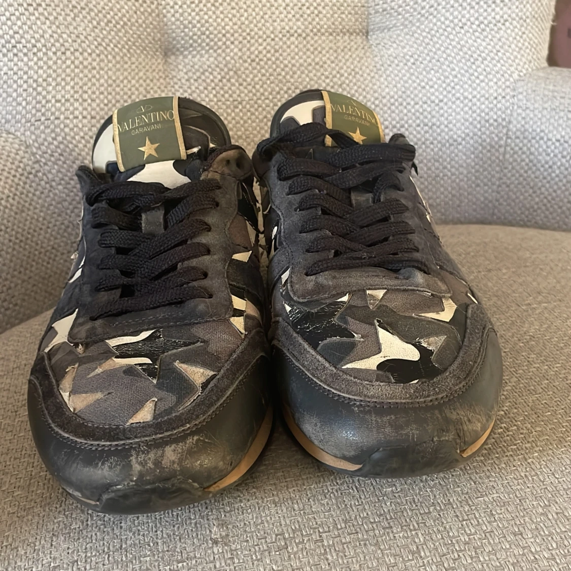 Valentino Garavani rockrunner