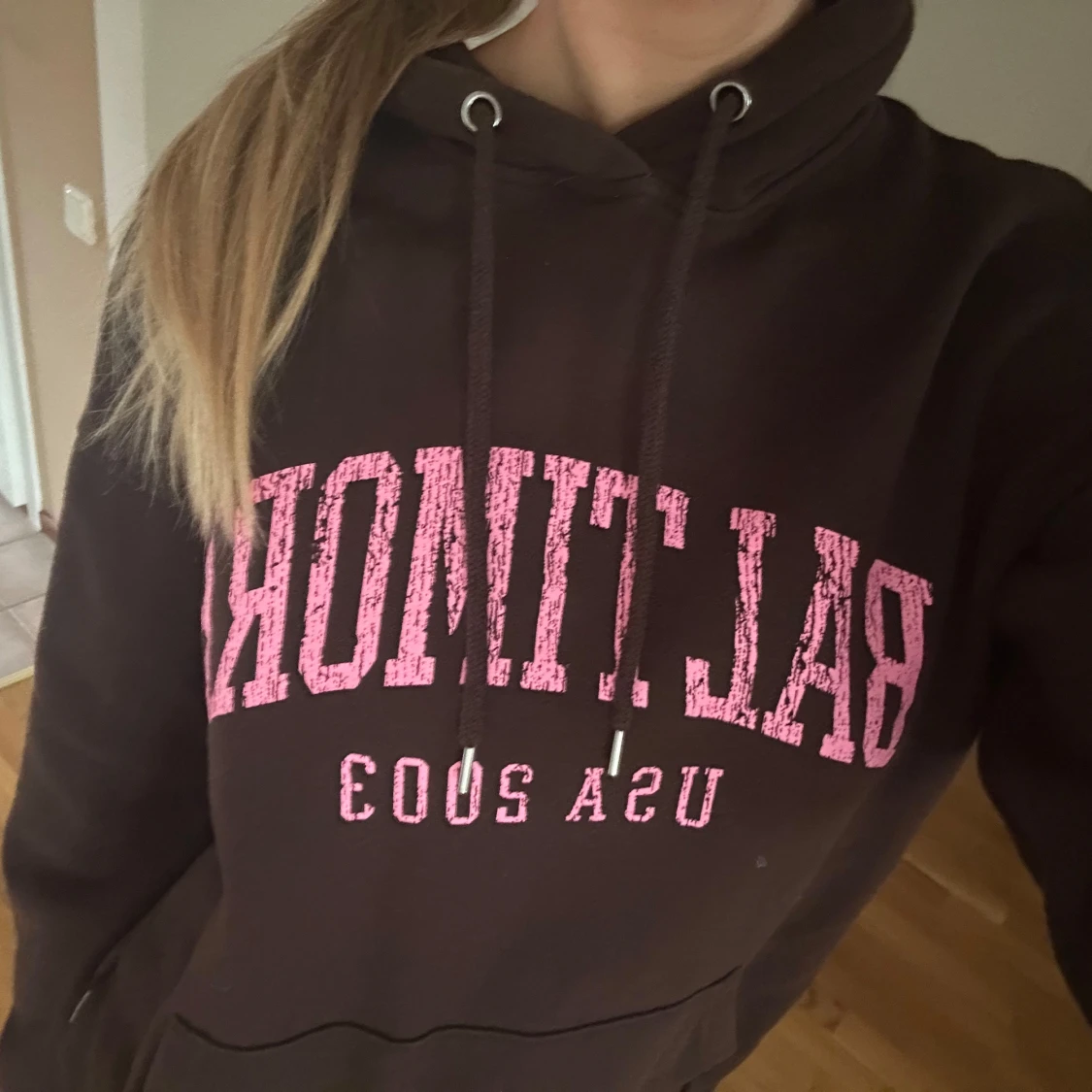 Brun hoodie från Yourturn - 2