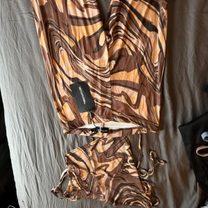 Ett somrigt set från plt  - Storlek 34/36 ett somrigt set från plt helt ny 