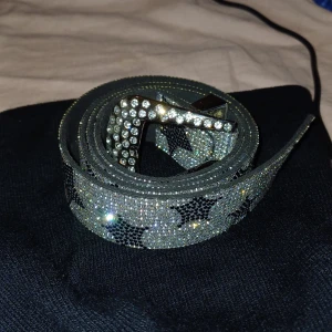 Bälte  - Banger bälte med stjärnor 