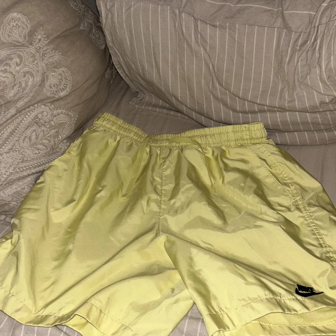 Gula shorts från Nike