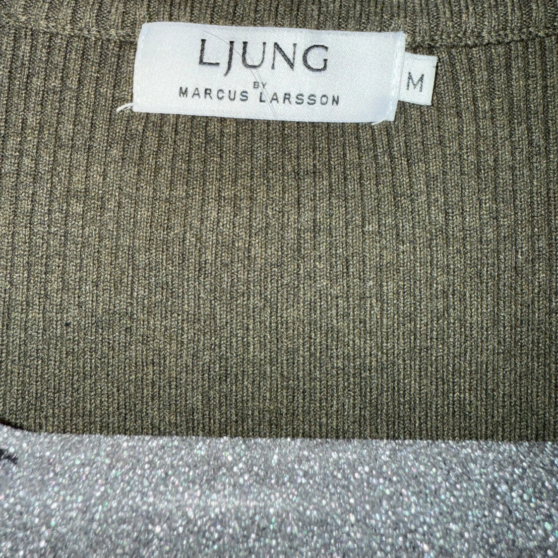 Olivgrön stickad tröja från Ljung - 2