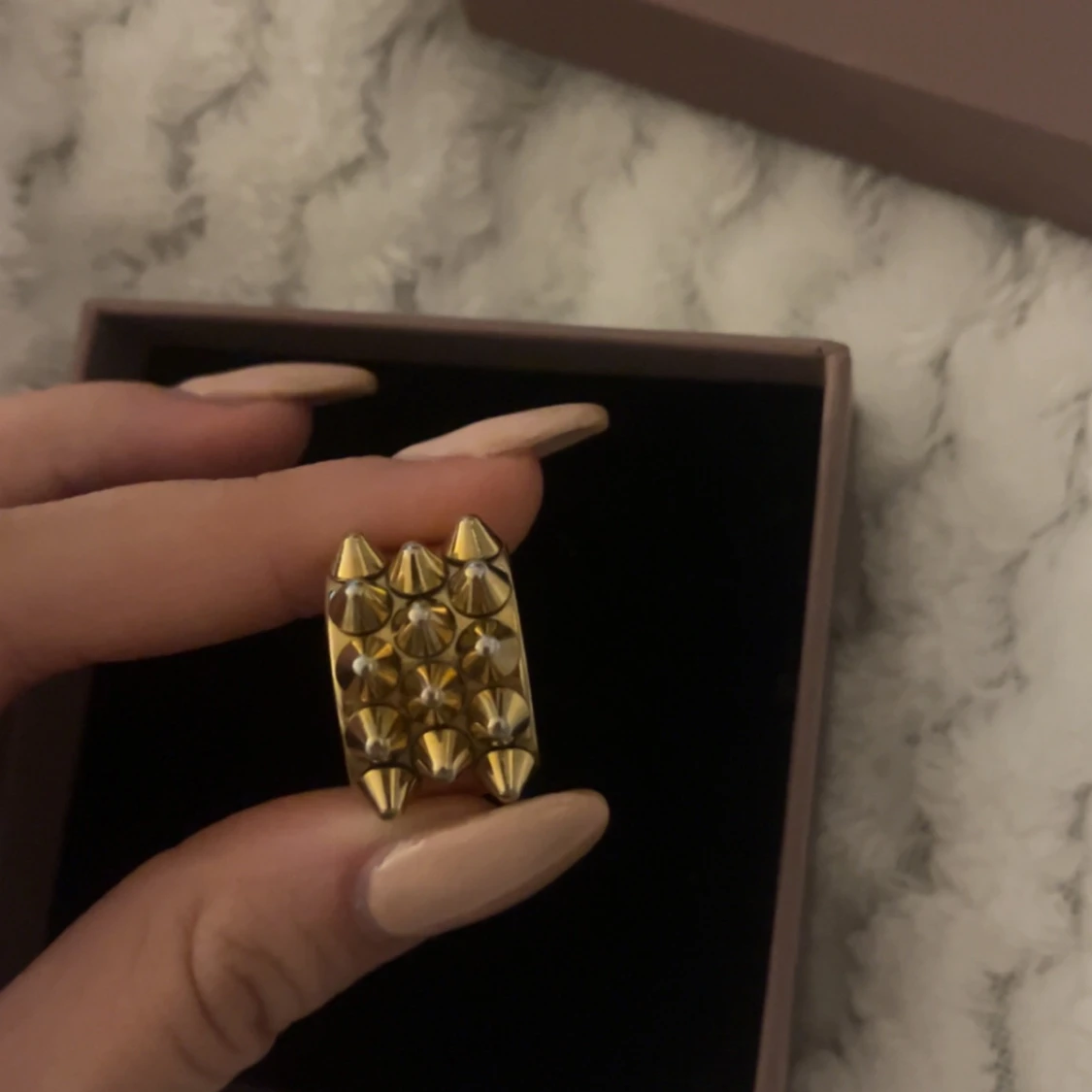 Guldfärgad ring från Edblad - 91