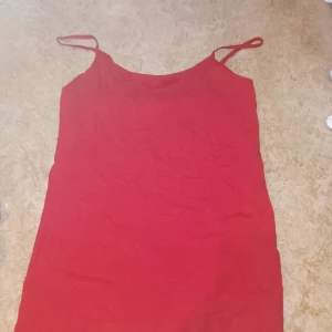 Toppar - Bra skick säljer alla för 110