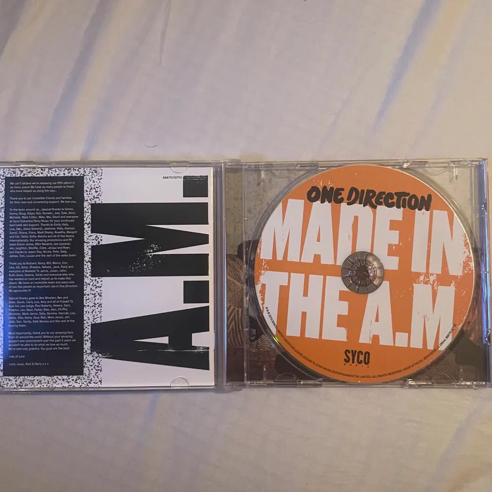 One directions femte album made in the am på cd,oanvänd i fint skick. Köparen står för frakten. . Övrigt.