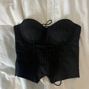 Corset topp - Corsett topp storlek M, skulle säga att den passar S/M💓nyskick endast prövad