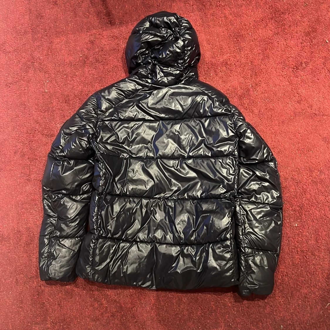 Save the duck jacka - 90