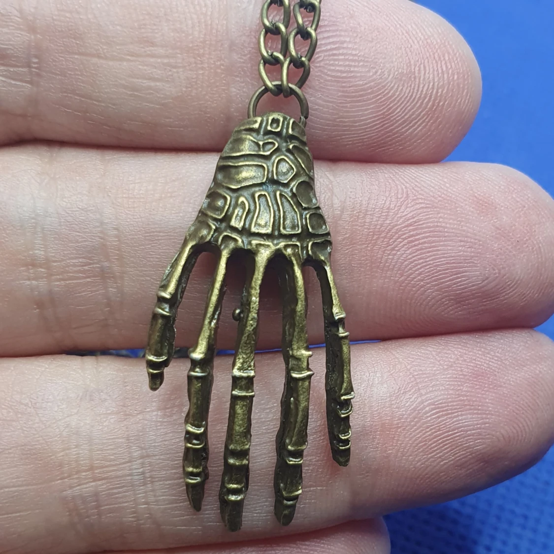 Halsband - Skeletthand - 90