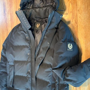 BELSTAFF, PENDULUM JACKET Black - Fodrad jacka, storlek 50 i mkt bra skick. Kvitto finns.