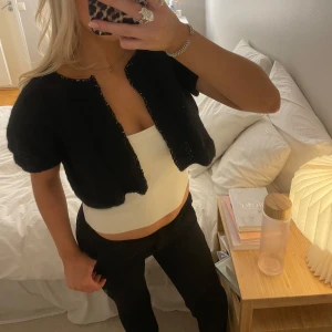 Bolero - Jätte fin kofta!