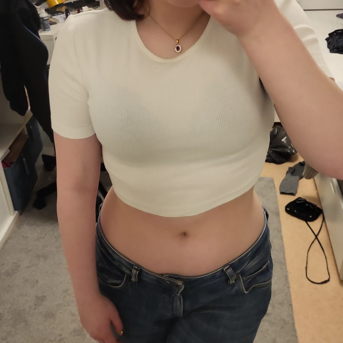 Vit ribbad croppad topp från ONLY