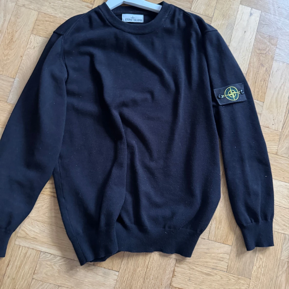 Svart tröja från Stone Island
