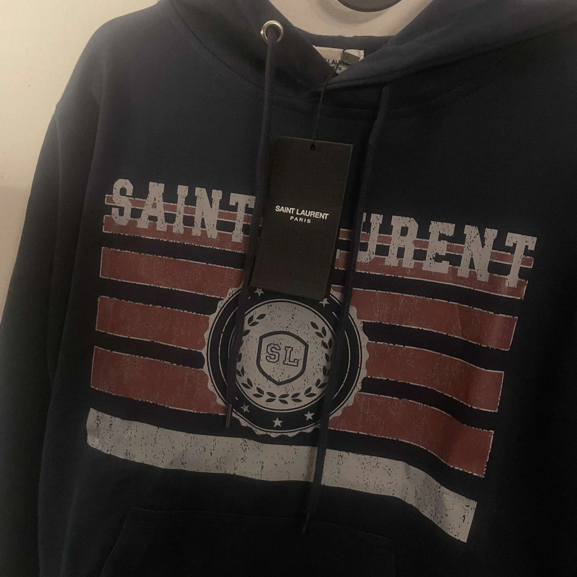 Mörkblå hoodie från Saint Laurent - 1