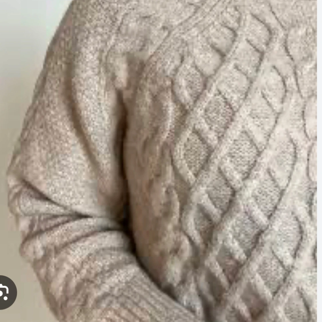 Beige stickad tröja - 1