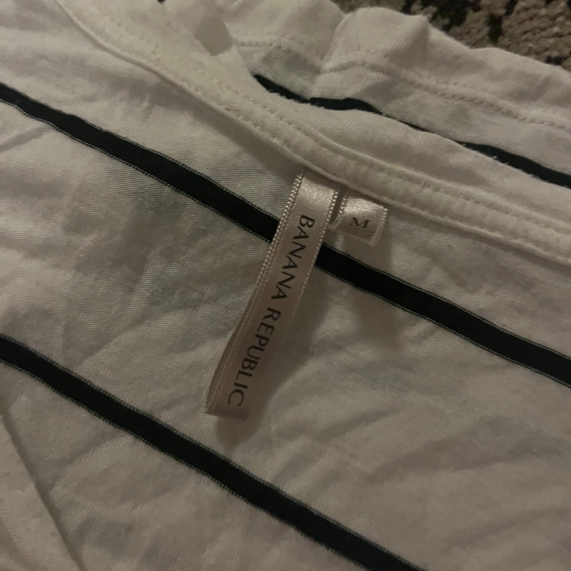 Vit och svart randig topp från Banana Republic - 91