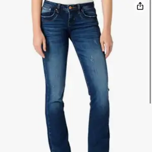 Hej jag säljer ett par jätte fina ltb jeans har använt dom cirka 1 gång och är i jätte fint sick💖