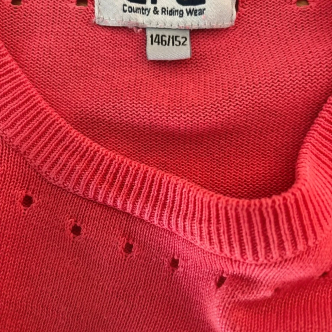 Röd tröja från CRW - 91