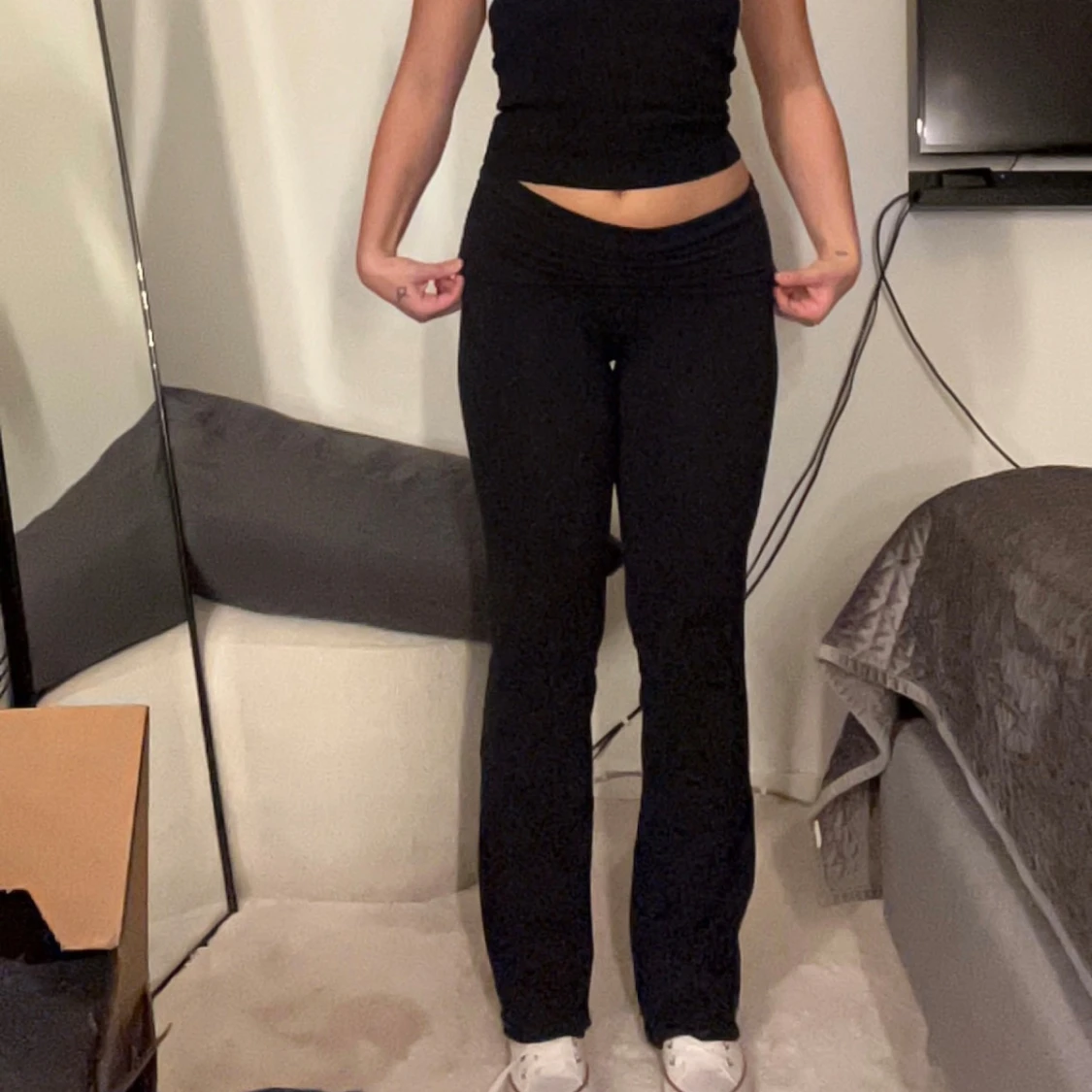 Skims foldover yoga pants  - 91