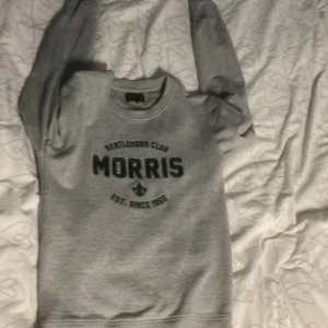 Morris tröja - Skit snygg Morris tröja i storlek S ny pris:450 skriv gärna om ni har frågor eller är intresserade. Pris kan diskuteras