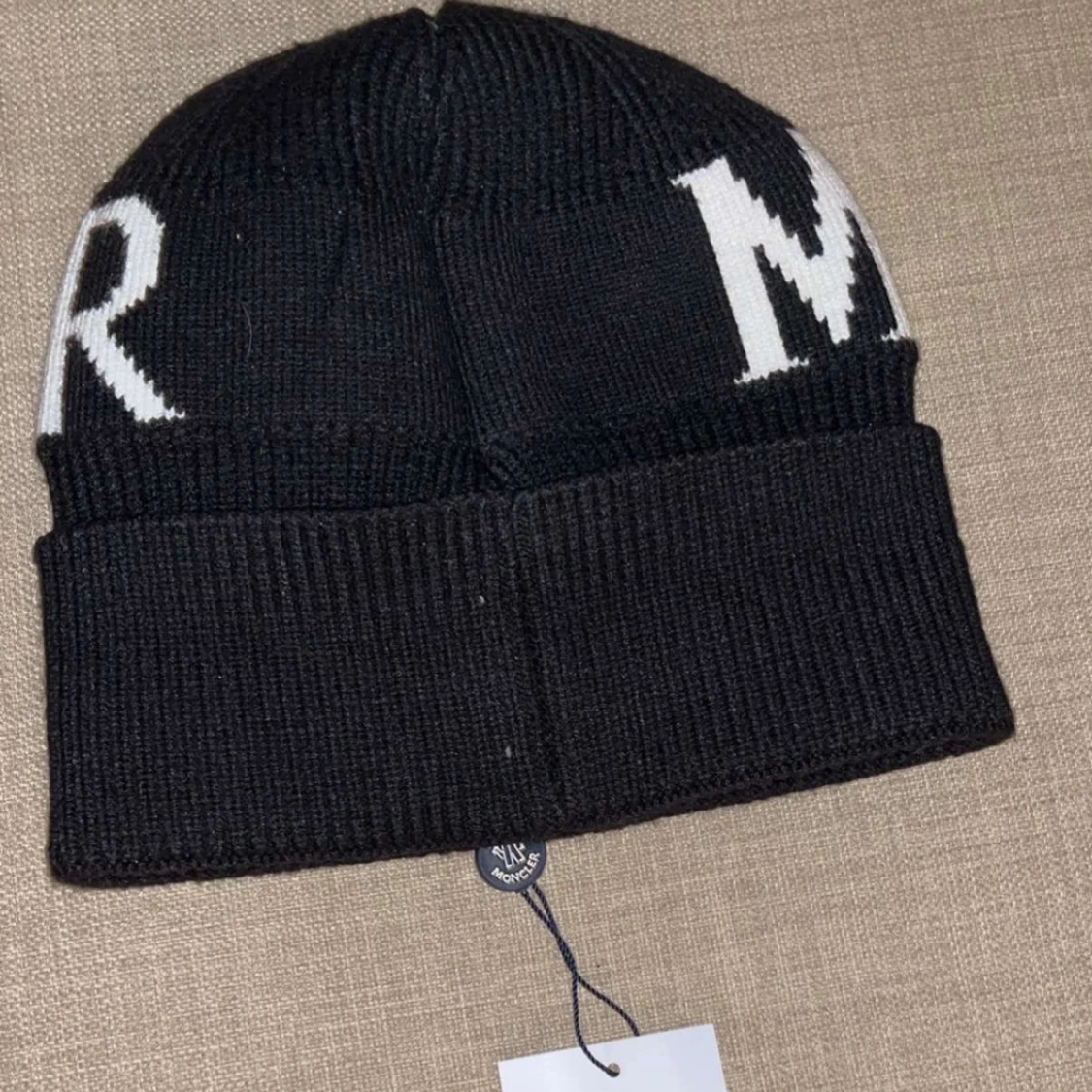 Moncler Mössa Svart - 90