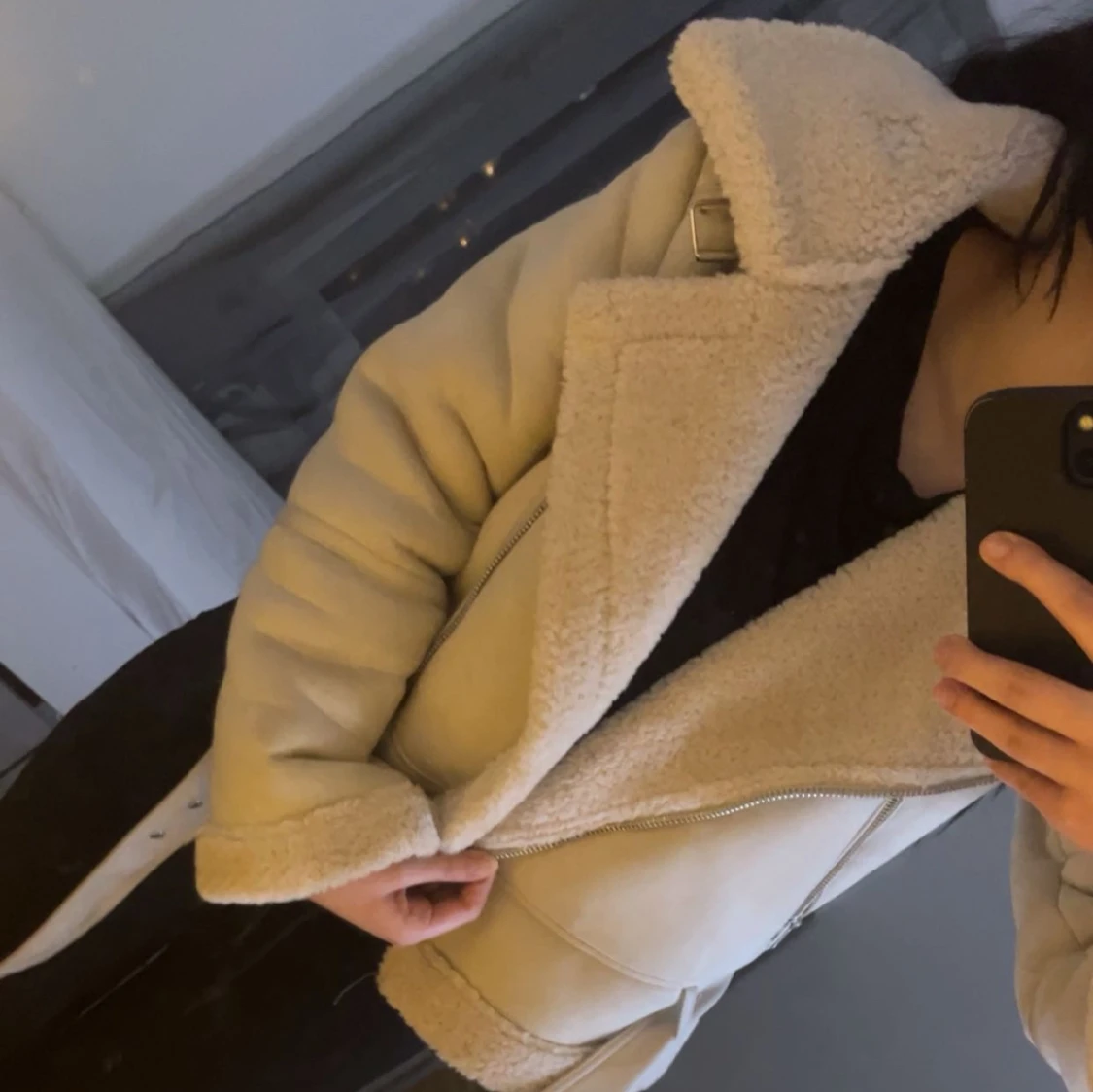 Beige jacka med teddyfoder - 90