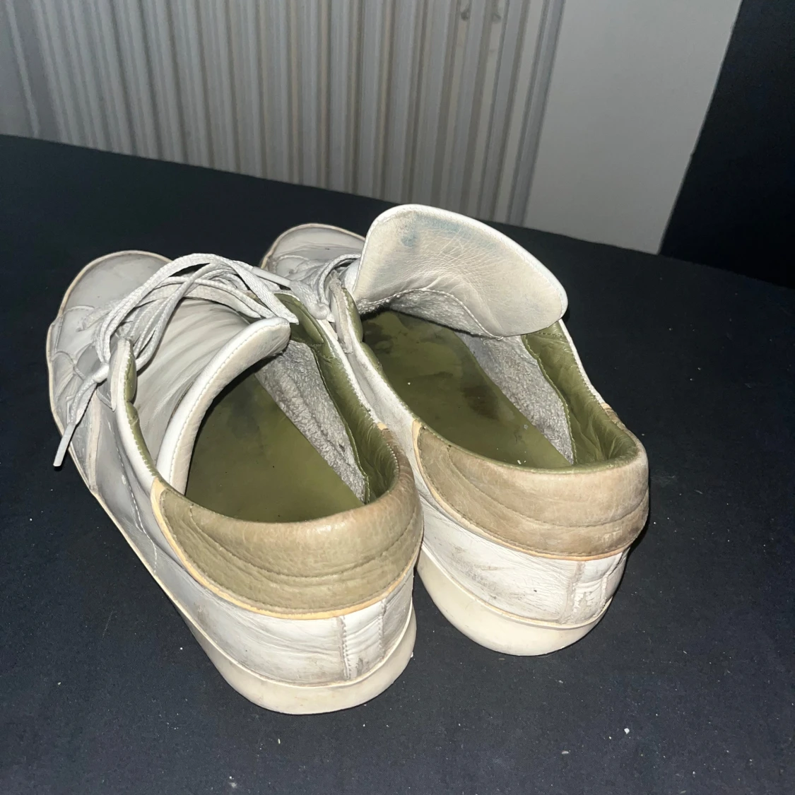 Vita sneakers från Philippe Model - 2