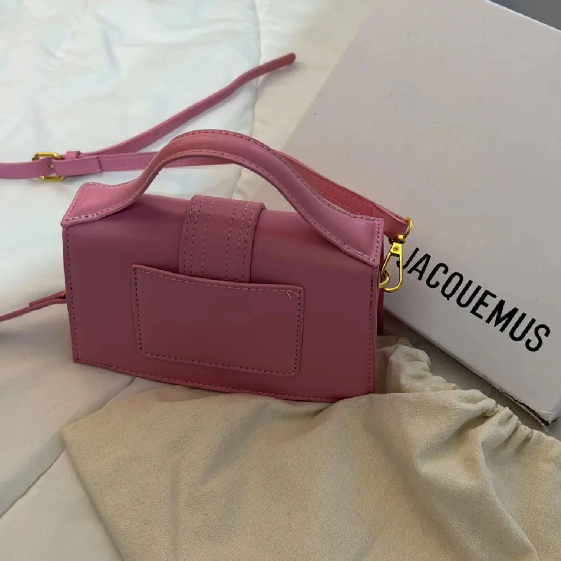 Rosa axelväska  - 90