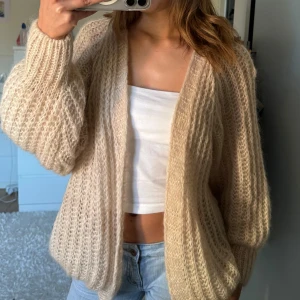 Copenhagen luxe kofta - One size, perfekt skick, köpt för 799kr