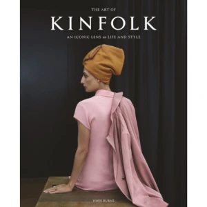 The Art of Kinfolk (inbunden, eng) - With over 650,000 copies of their books in print and nearly 50 issues of their magazine distributed worldwide, Kinfolk has come to define the taste of a generation: From interiors to fashion, portraiture, food and travel, the consistently boundary-pushing photography produced by the brand has coalesced into one of the most influential and immersive lifestyle aesthetics of the last decade. The Art of Kinfolk brings more than 300 of the most iconic images from the first decade of the magazine into focus. Ranging from the deceptively simple to the surreal to the perennially stylish, this collection of originally commissioned photography captures the arc of an artistic adventure, a creative community at work, and in the process illuminates one of the most enigmatic aesthetics of the era.    Format Inbunden   Omfång 320 sidor   Språk Engelska   Förlag Hachette UK Distribution   Utgivningsdatum 2023-10-19   ISBN 9781648293061  