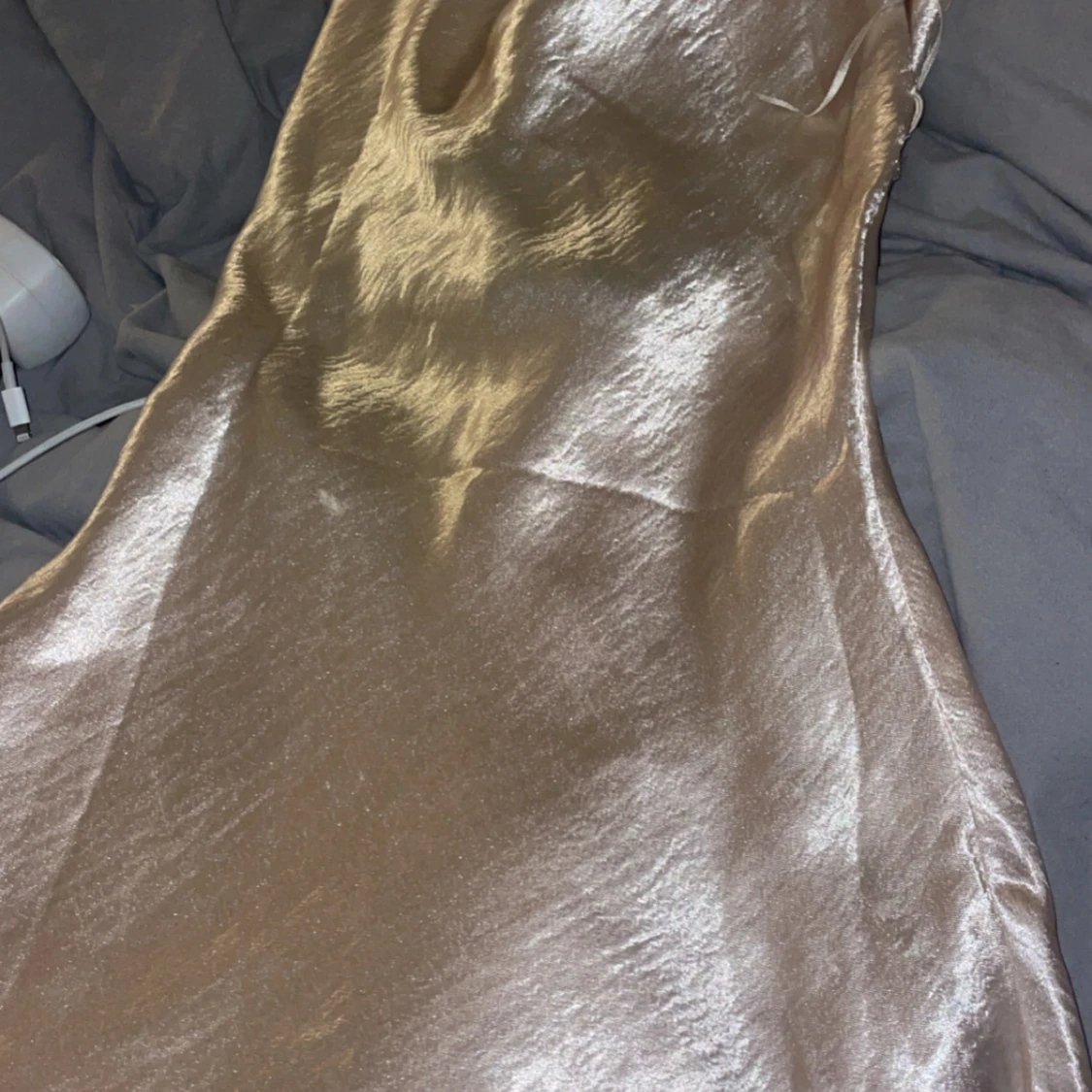 Champagnefärgad sidenklänning - 91