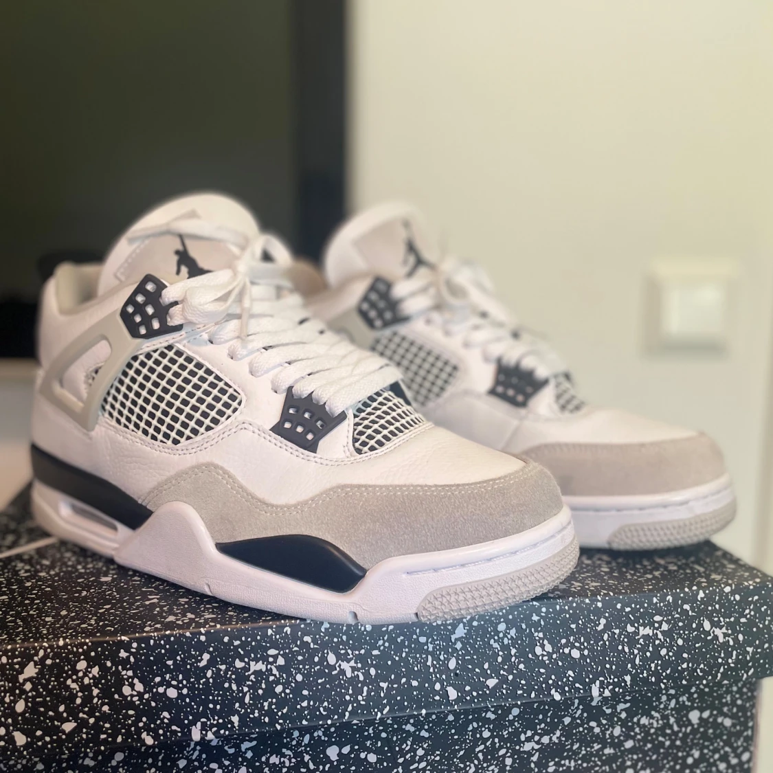 Jordan 4 Military black - 90