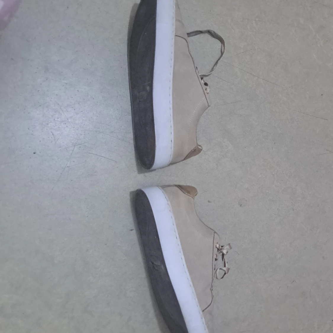 Dom är fina och bra materialet  - 93