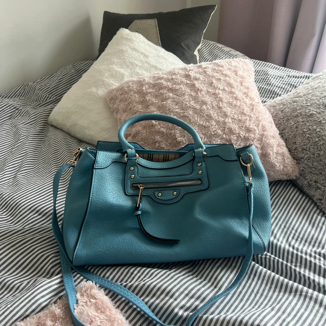 Blå handväska😍 - 91