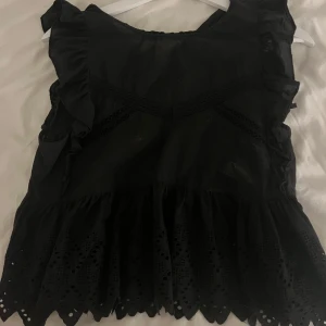 Zara topp - Jättefin topp ifrån zara❤️❤️❤️Storlek M men är mer som S i storleken❤️❤️❤️