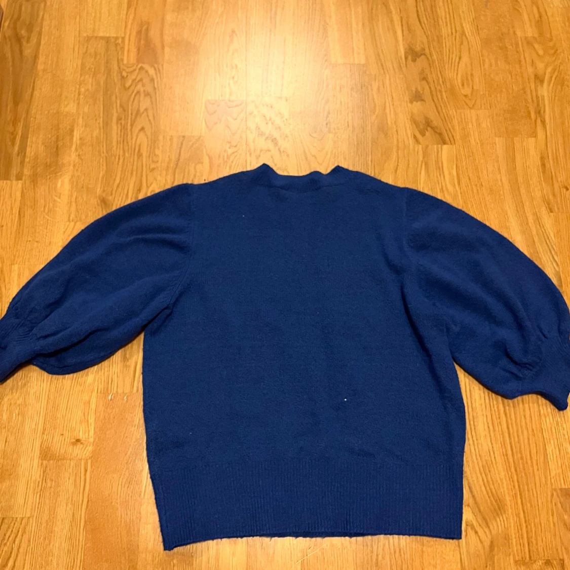 Blå stickad tröja från Vila - 1