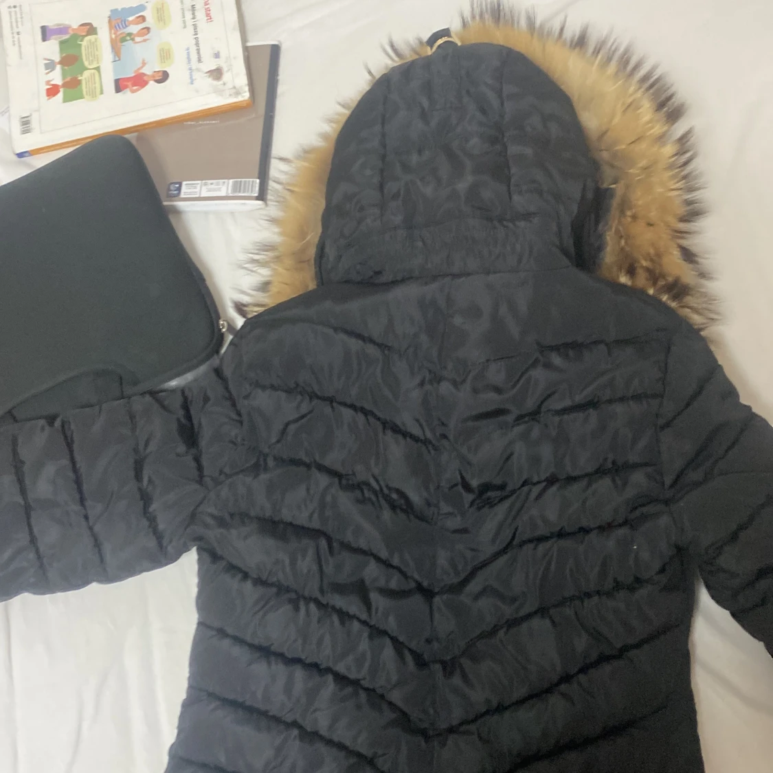 Svart dunjacka från Roco Baroco - 1