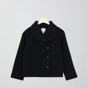 Kappa - Jättefin Gina tricot kappa, utmärkt skick och inga defekter! Skriv gärna för fler bilder❤️