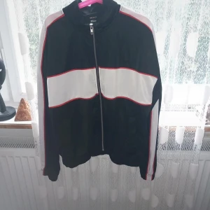 Tröja - Fin och hel 