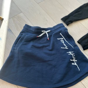 Tommy hilfiger kjol  - Kjol 
